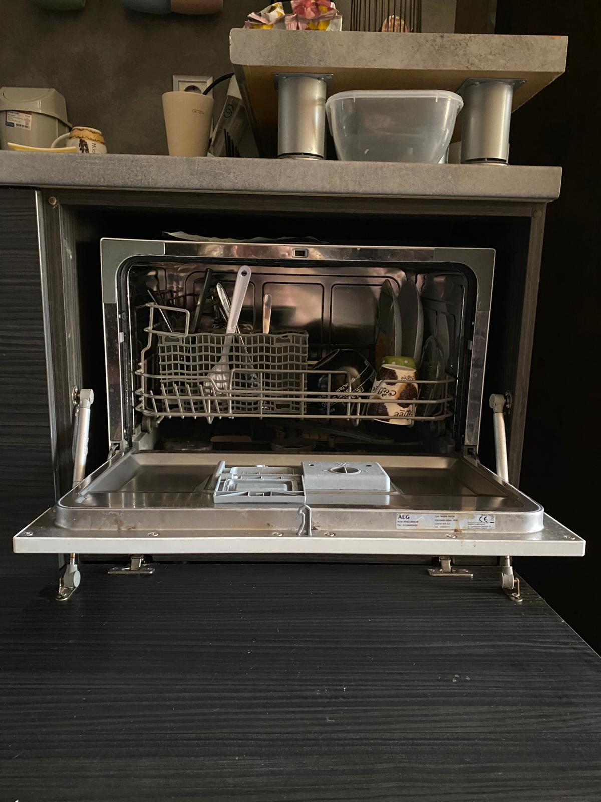 Ремонт съдомиялна Варна – сервиз, не източва, мазни петна